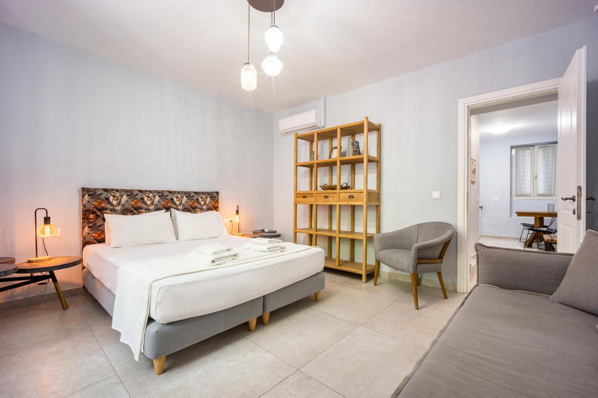 Bentzi...Boutique Apartment In Pangrati, Superior Suite Athén Kültér fotó