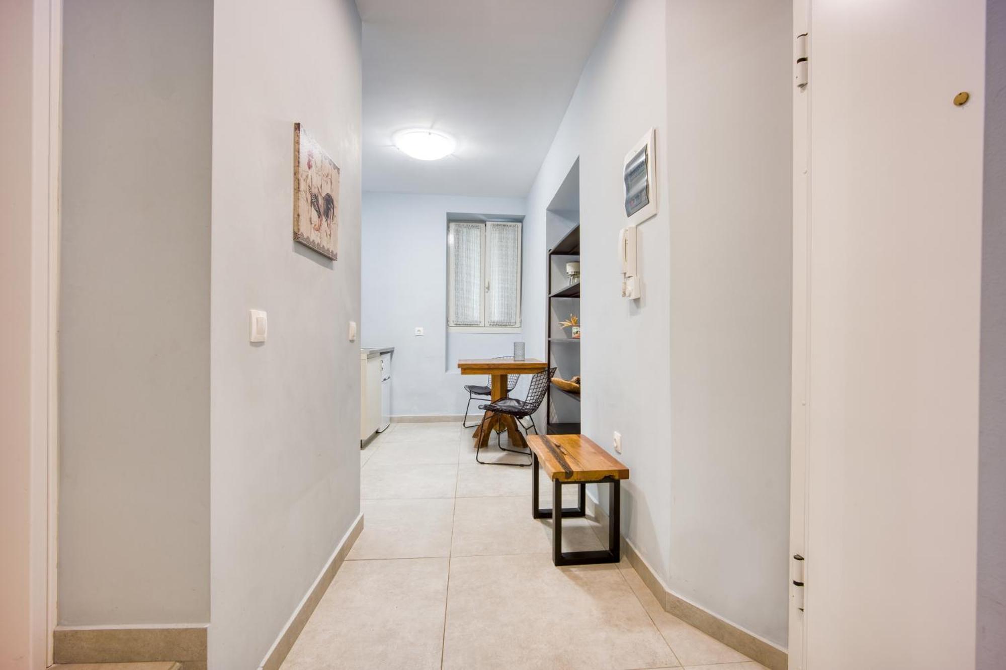 Bentzi...Boutique Apartment In Pangrati, Superior Suite Athén Kültér fotó